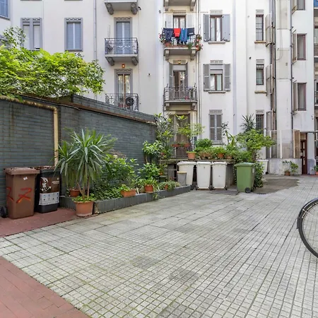 Stradivarius House - Carozzi Apartments-3